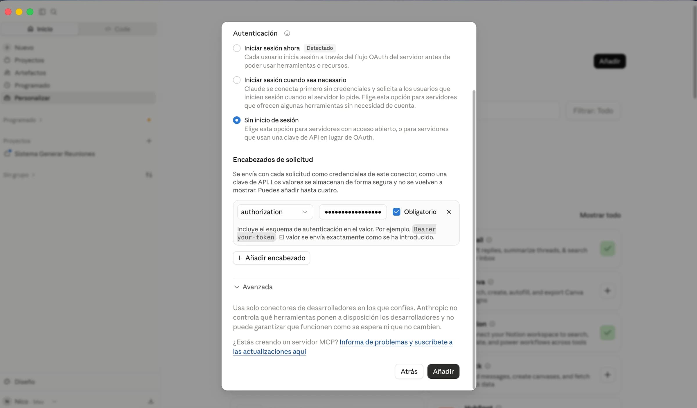 Pega la clave en el encabezado